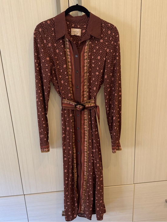Sezane Dresses & Skirts - Sezane Long-Sleeve Button-Front Floral Shirt Dress with Belt